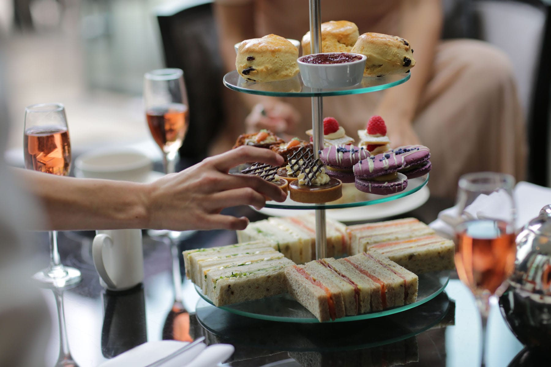 Champagne Afternoon Tea In Surrey Near Windsor | The Lounge